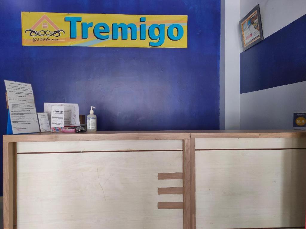 Hotel Syariah Tremigo Guesthouse Cirebon Exterior photo